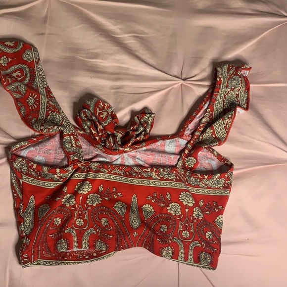 Crop top - Picture 2 of 2